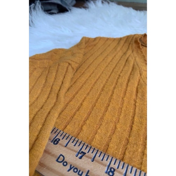 Urban Outfitters top - Picture 8 of 9